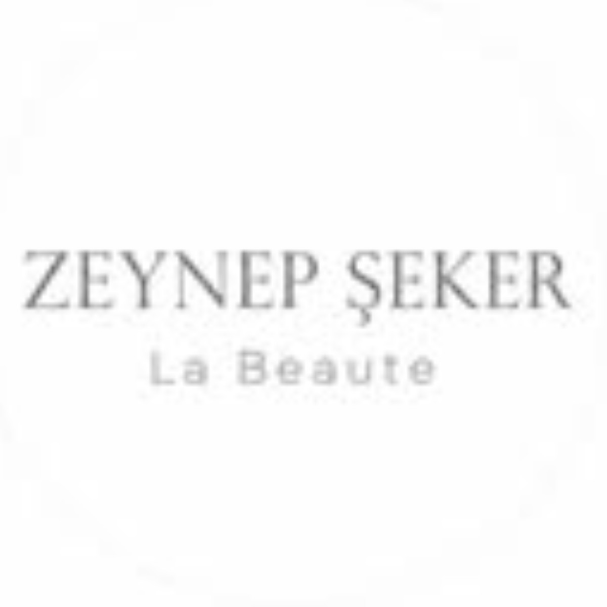 ZEYNEP SEKER LA BEAUTE MAKEUP STUDİO